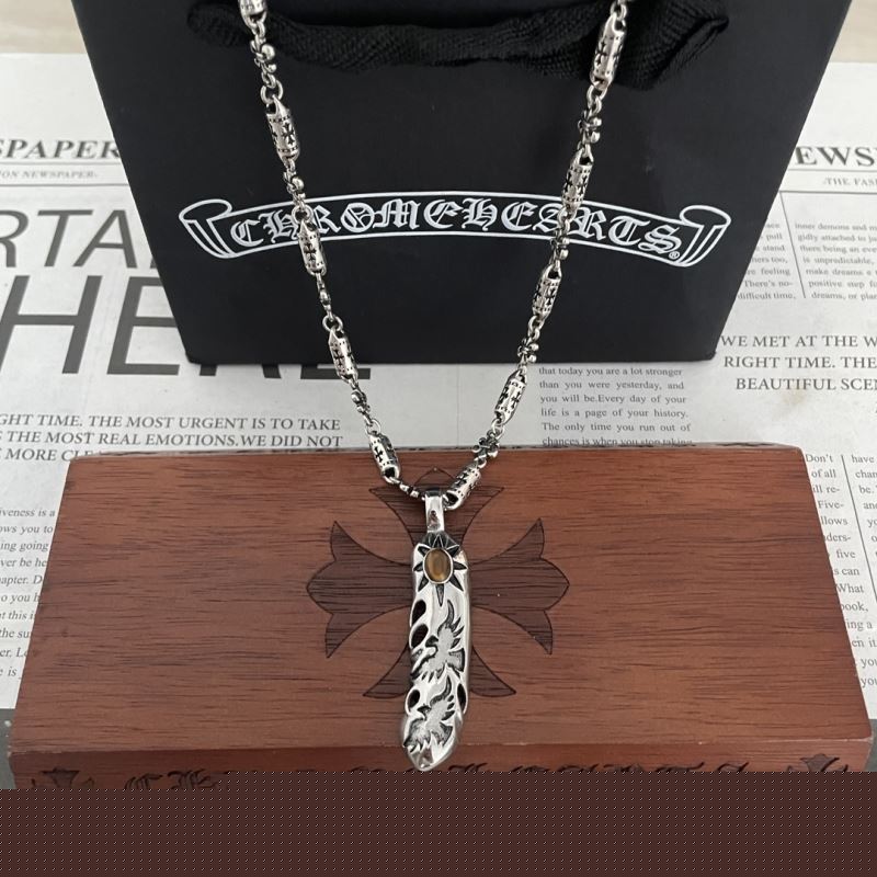 Ch**me He**ts necklaces